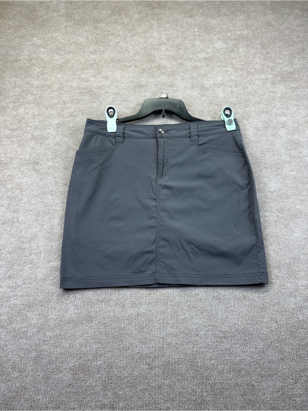 Eddie Bauer Gray Skort size 10